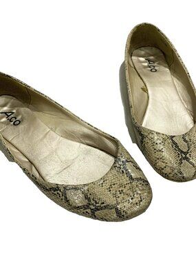 A.co Beige Snake Print Ballet Flats Womens Size 8 Slip On Shoes